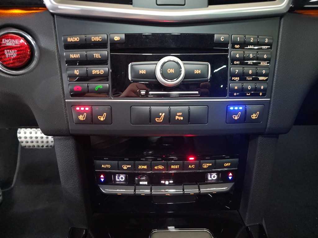 Mercedes Benz E class - Vista 10