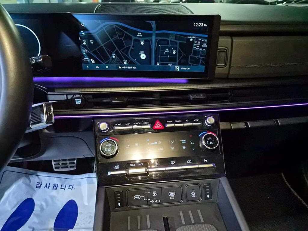 HYUNDAI Santa Fe 2024 Blanco - Importación desde Corea - HF Imports Iquique - Foto 18