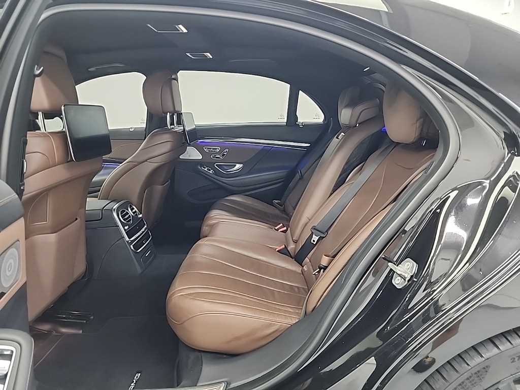 Mercedes Benz S Class - Vista 12
