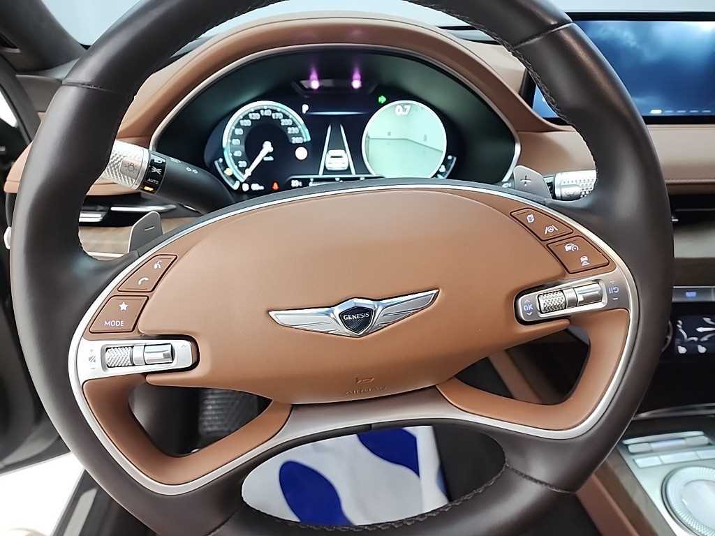 Genesis G80 - Vista 9