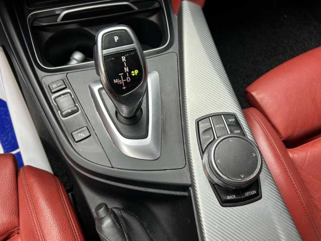 BMW 4 Series - Vista 9
