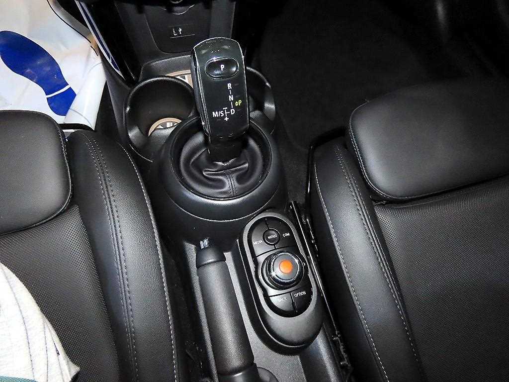 Mini Cooper - Vista 12