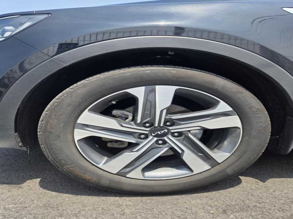 KIA Sorento - Vista 9