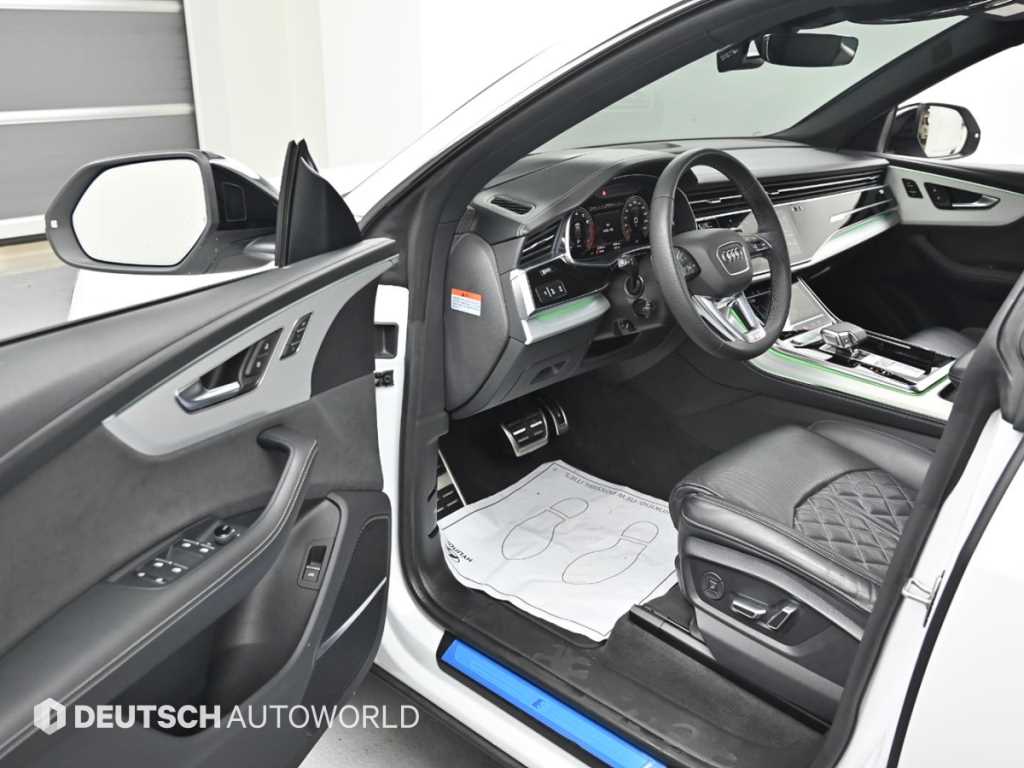 Audi Q8 - Vista 11