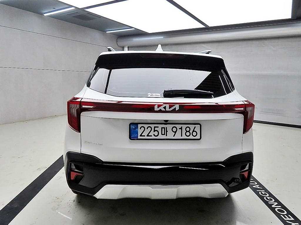 KIA Seltos - Vista 3