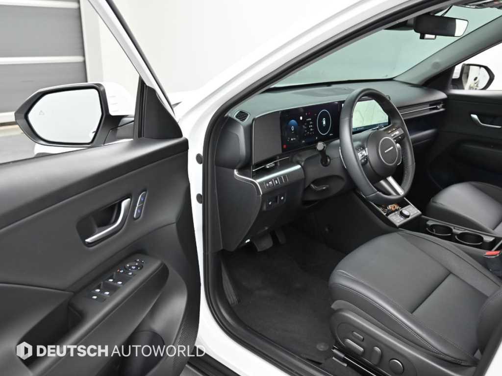 HYUNDAI Kona - Vista 11