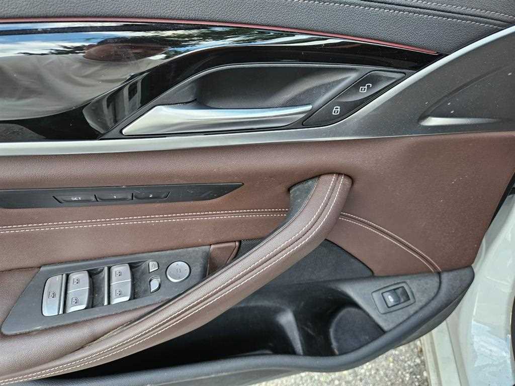 BMW 5 Series - Vista 9