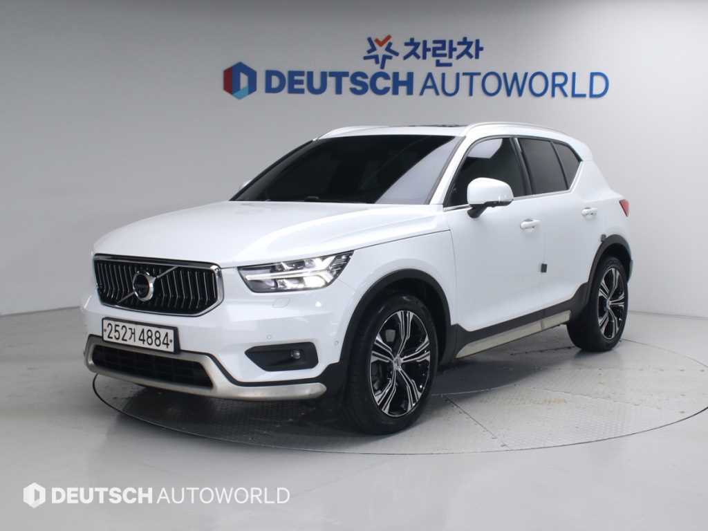 Volvo XC40 2021 Blanco - Importación desde Corea - HF Imports Iquique - Foto 1