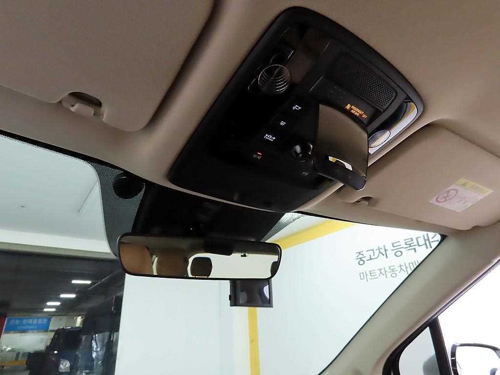 KIA Carnival 2023 - Importación desde Corea - HF Imports Iquique - Foto 17