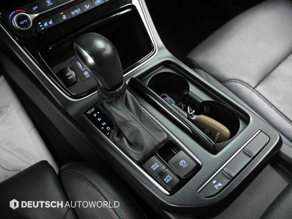HYUNDAI Grandeur - Vista 9