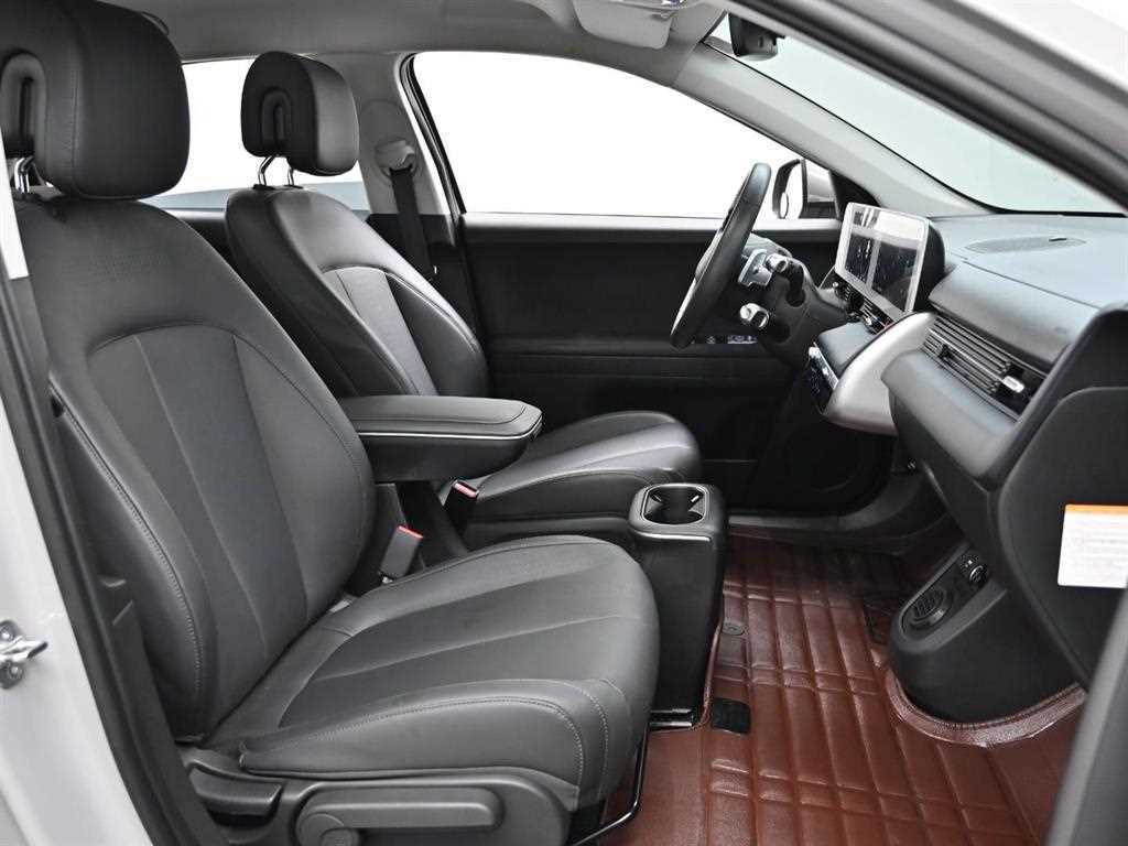 HYUNDAI Ioniq 5 - Vista 9