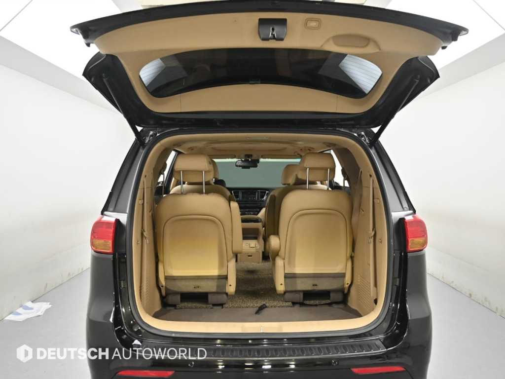 KIA Carnival 2017 Negro - Importación desde Corea - HF Imports Iquique - Foto 19
