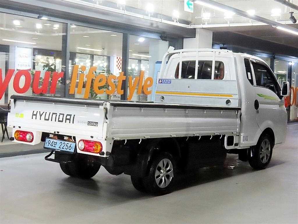 Small Truck Cargo (small) - Vista 4