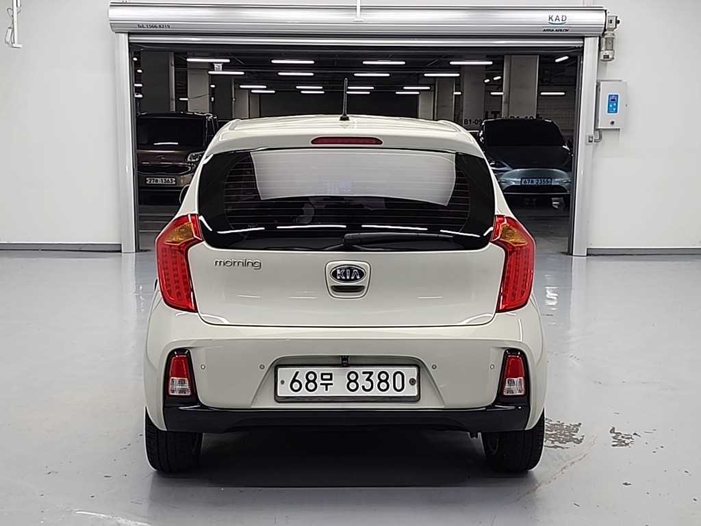 KIA Morning - Vista 3