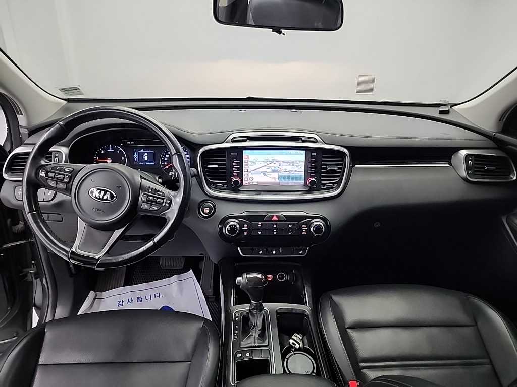 KIA Sorento - Vista 7
