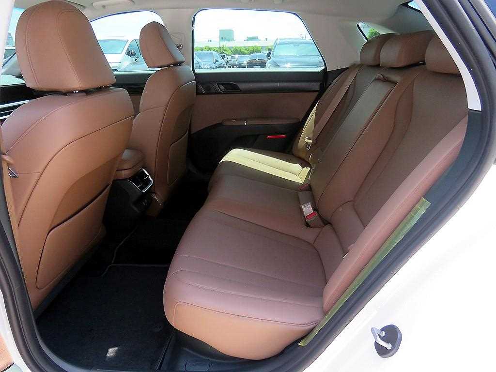 HYUNDAI Grandeur - Vista 6