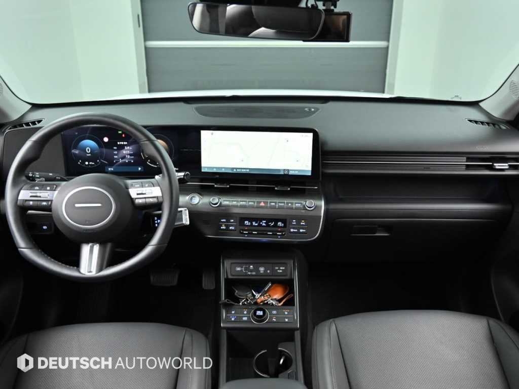 HYUNDAI Kona - Vista 7