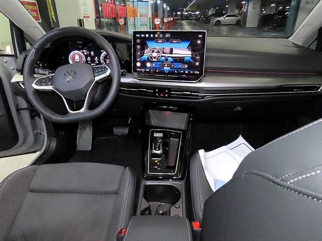 Volkswagen Golf - Vista 10