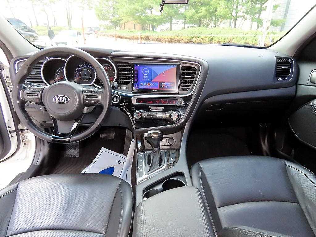KIA K5 - Vista 7