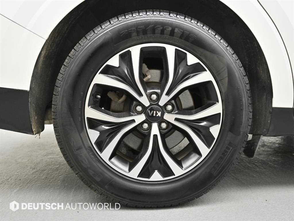 KIA Carnival - Vista 5
