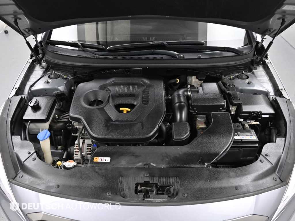 HYUNDAI Sonata - Vista 6