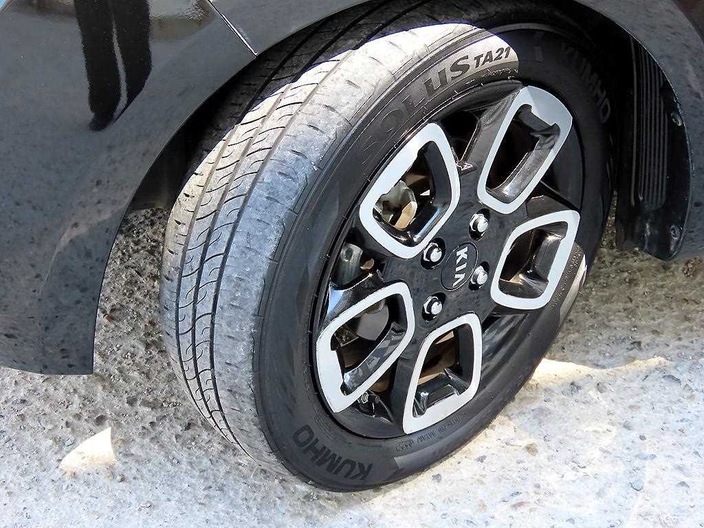 KIA Ray 2018 Negro - Importación desde Corea - HF Imports Iquique - Foto 20