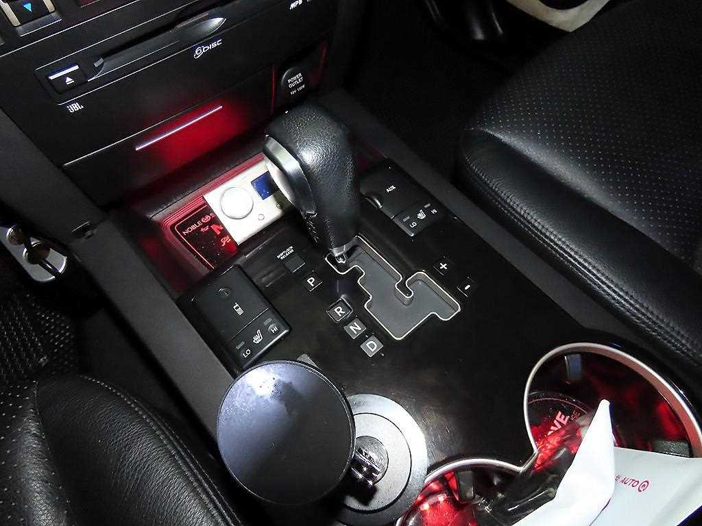 KIA Mohave - Vista 12
