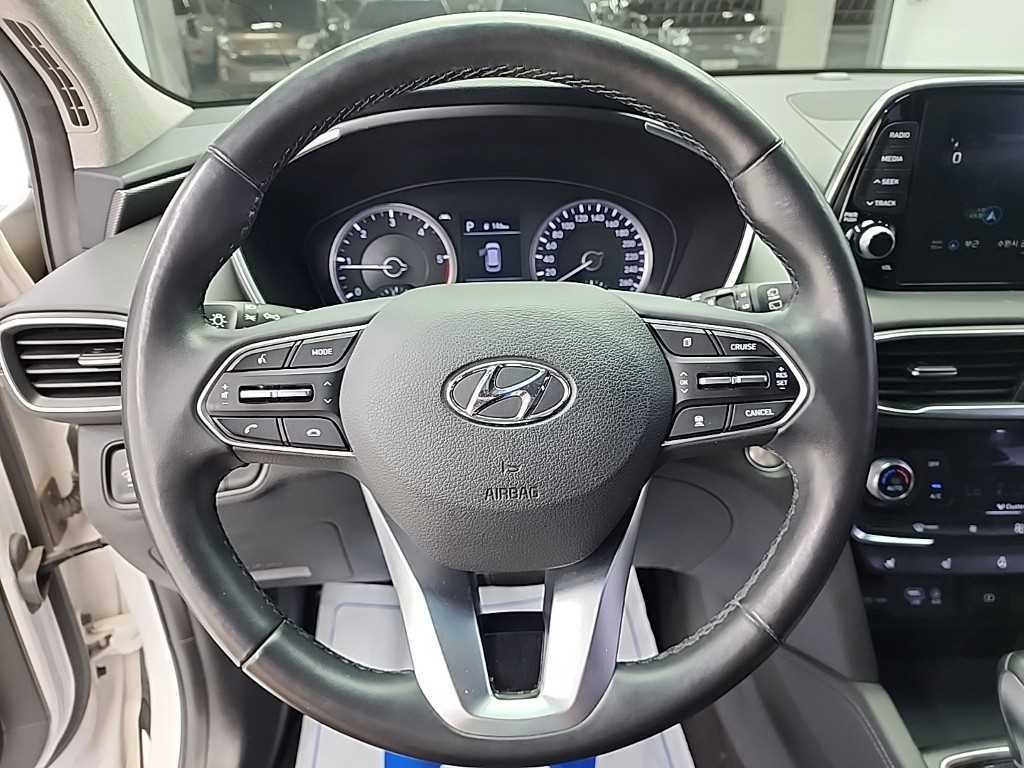 HYUNDAI Santa Fe - Vista 9