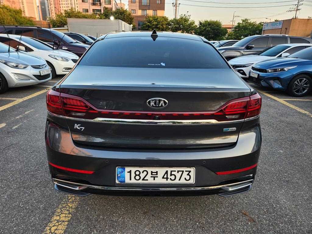 KIA K7 - Vista 4