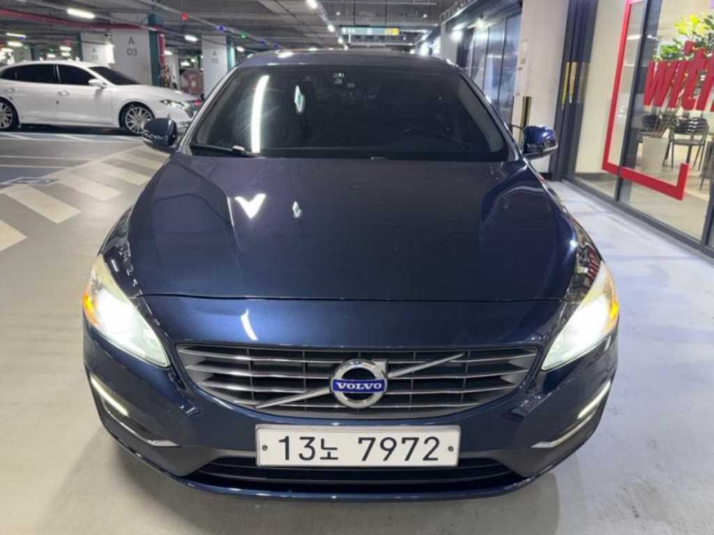Volvo S60 2014 Azul - Importación desde Corea - HF Imports Iquique - Foto 1