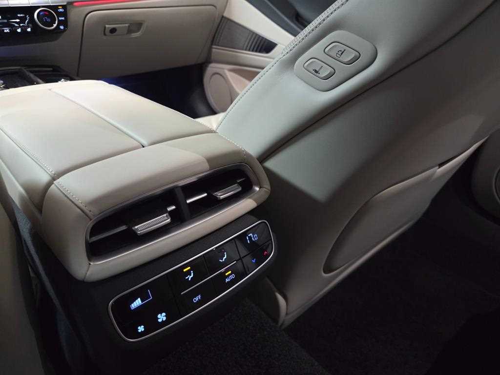 Genesis G80 2022 Blanco - Importación desde Corea - HF Imports Iquique - Foto 19