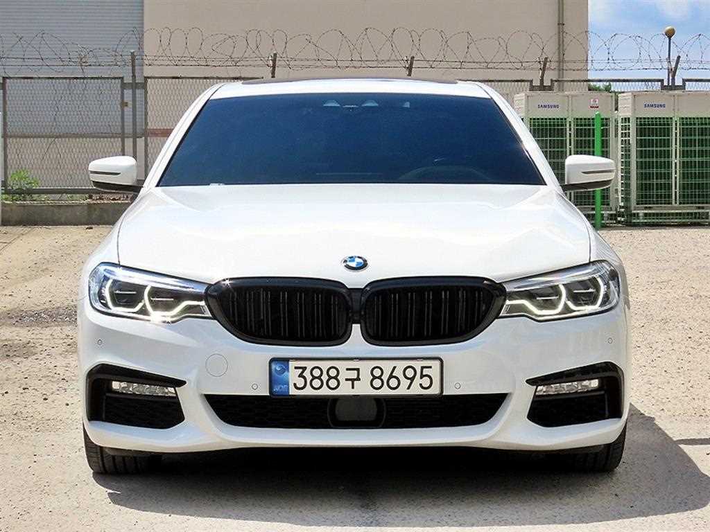 BMW 5 Series 2018 Blanco - Importación desde Corea - HF Imports Iquique - Foto 1