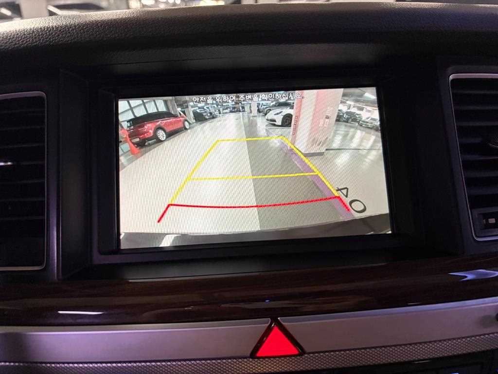 Genesis G80 - Vista 11