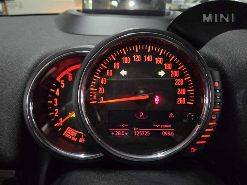 Mini Countryman - Vista 7