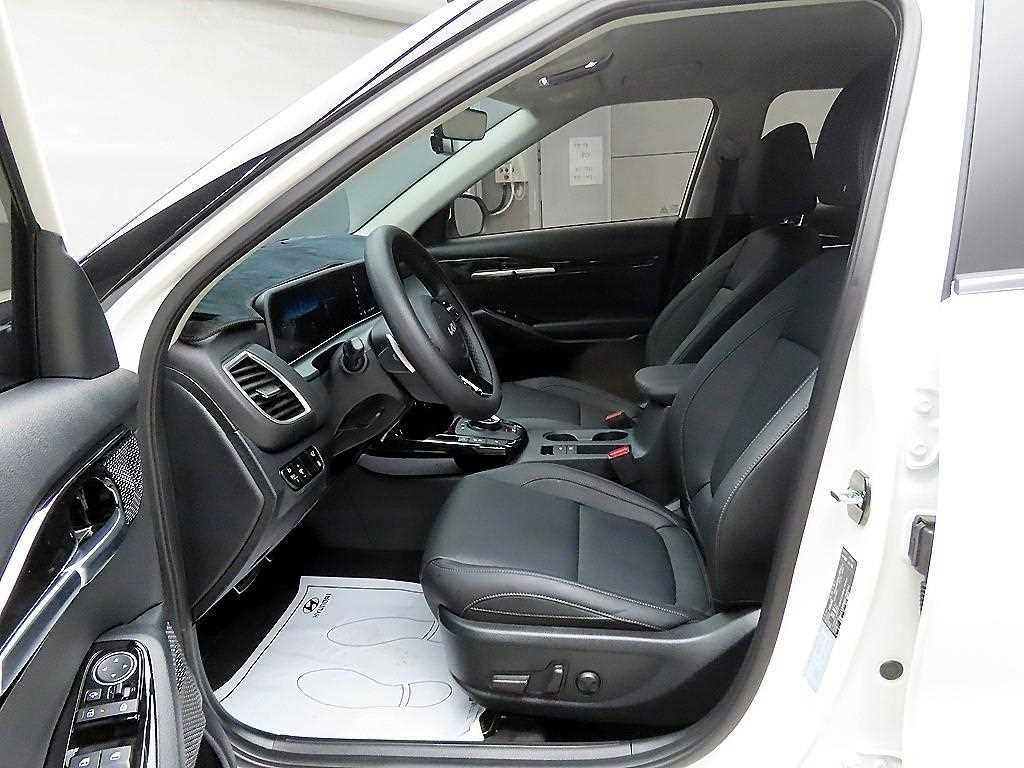 KIA Seltos - Vista 5