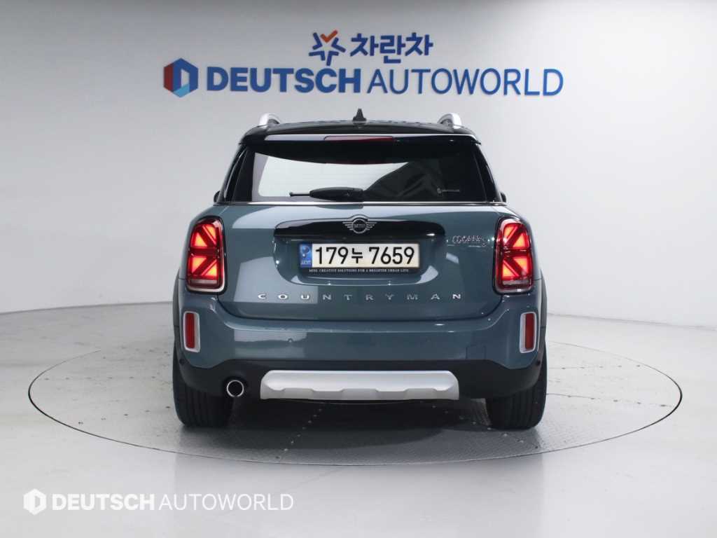 Mini Countryman - Vista 4
