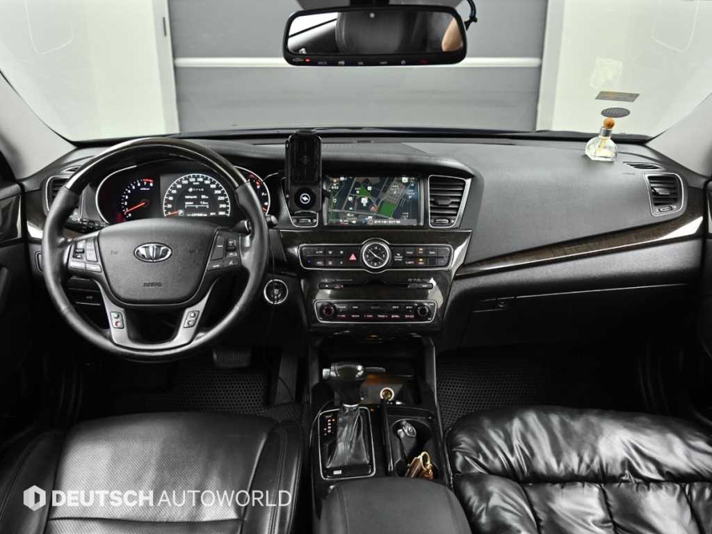KIA K7 - Vista 8