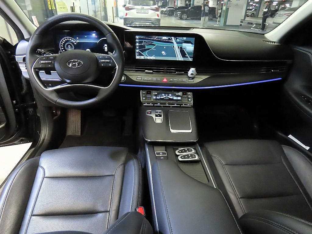 HYUNDAI Grandeur - Vista 6
