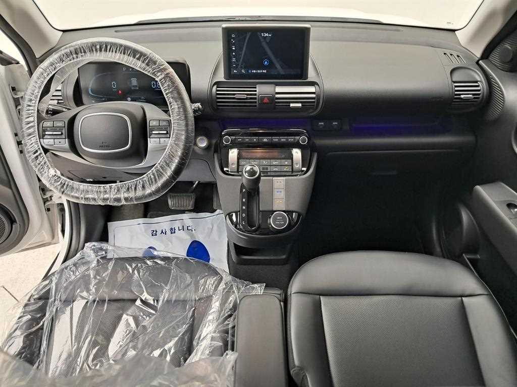 HYUNDAI Casper - Vista 6