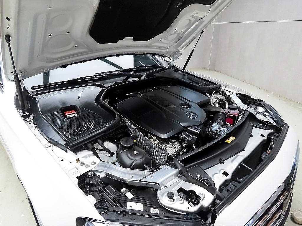 Mercedes Benz E class 2023 Blanco - Importación desde Corea - HF Imports Iquique - Foto 18