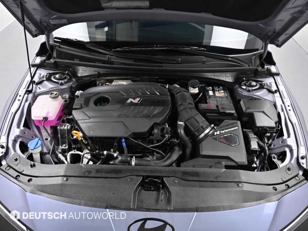 HYUNDAI Avante - Vista 6