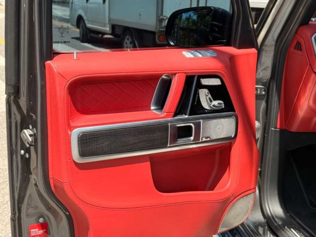 Mercedes Benz G Class (G Wagen) 2023 Gris - Importación desde Corea - HF Imports Iquique - Foto 13