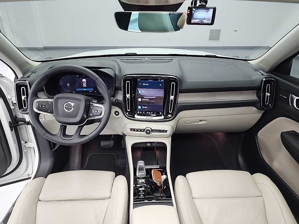 Volvo XC40 - Vista 7