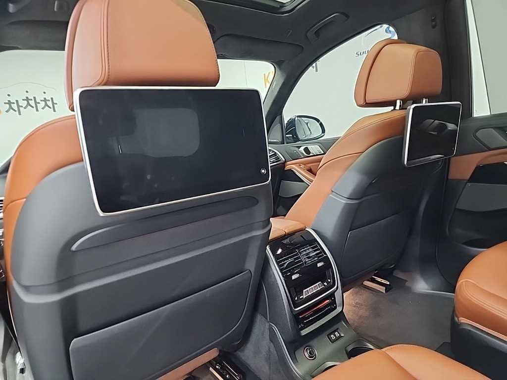 BMW X7 2020 Negro - Importación desde Corea - HF Imports Iquique - Foto 14