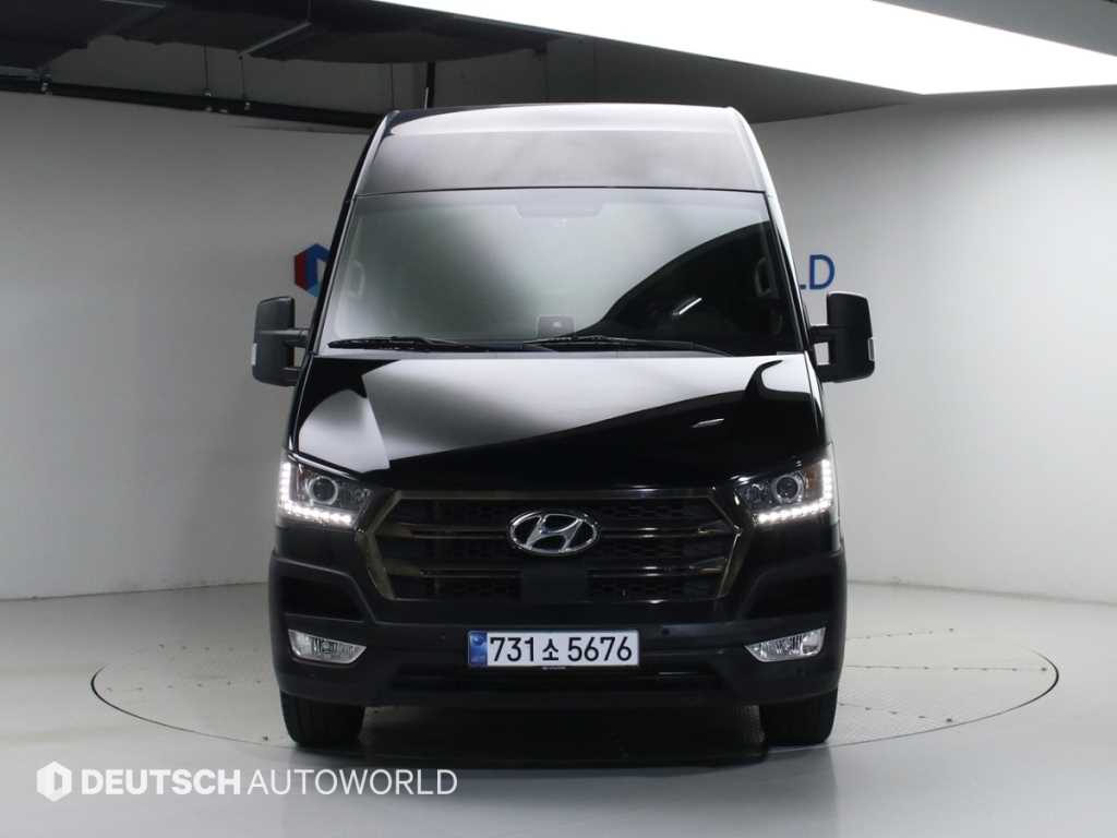 HYUNDAI Solati - Vista 3