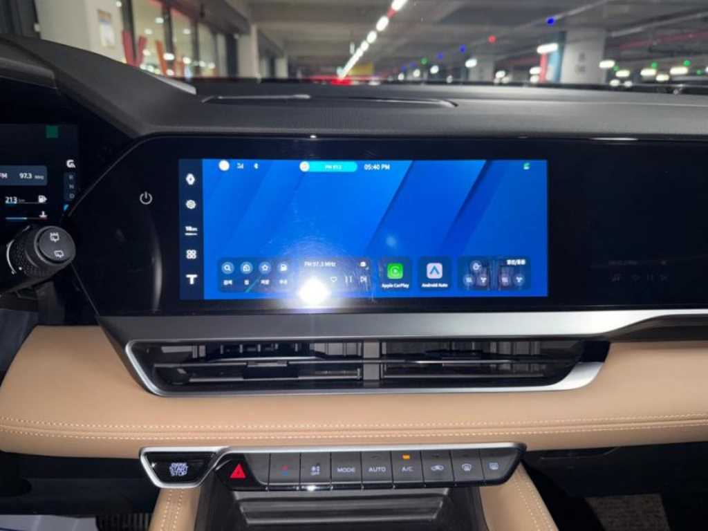 SAMSUNG Grand Koleos - Vista 10