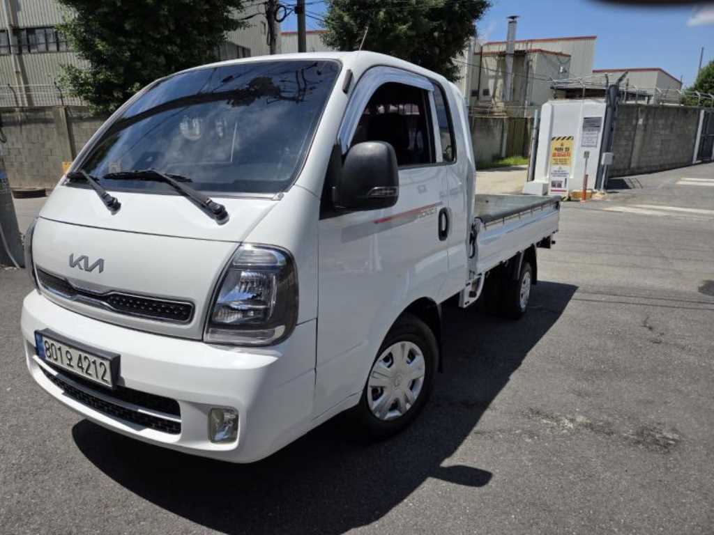 Small Truck Cargo (small) - Vista 3