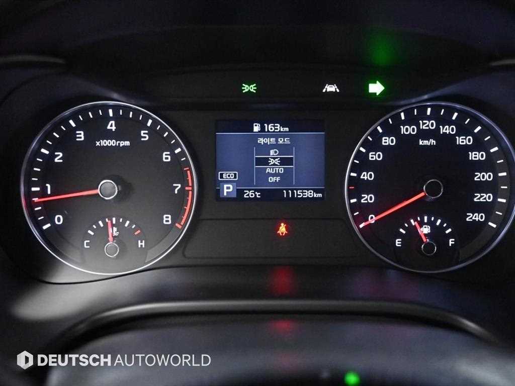 KIA K3 - Vista 8