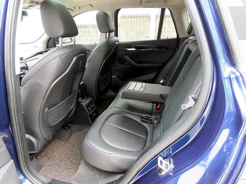 BMW X1 - Vista 6