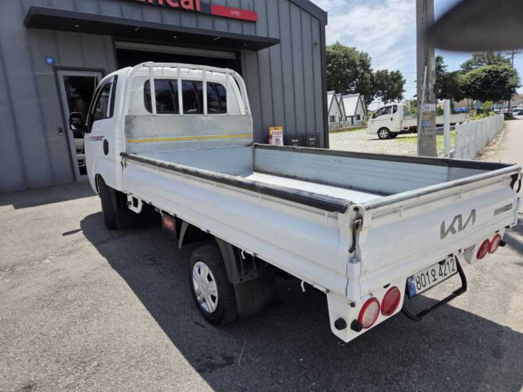 Small Truck Cargo (small) - Vista 5